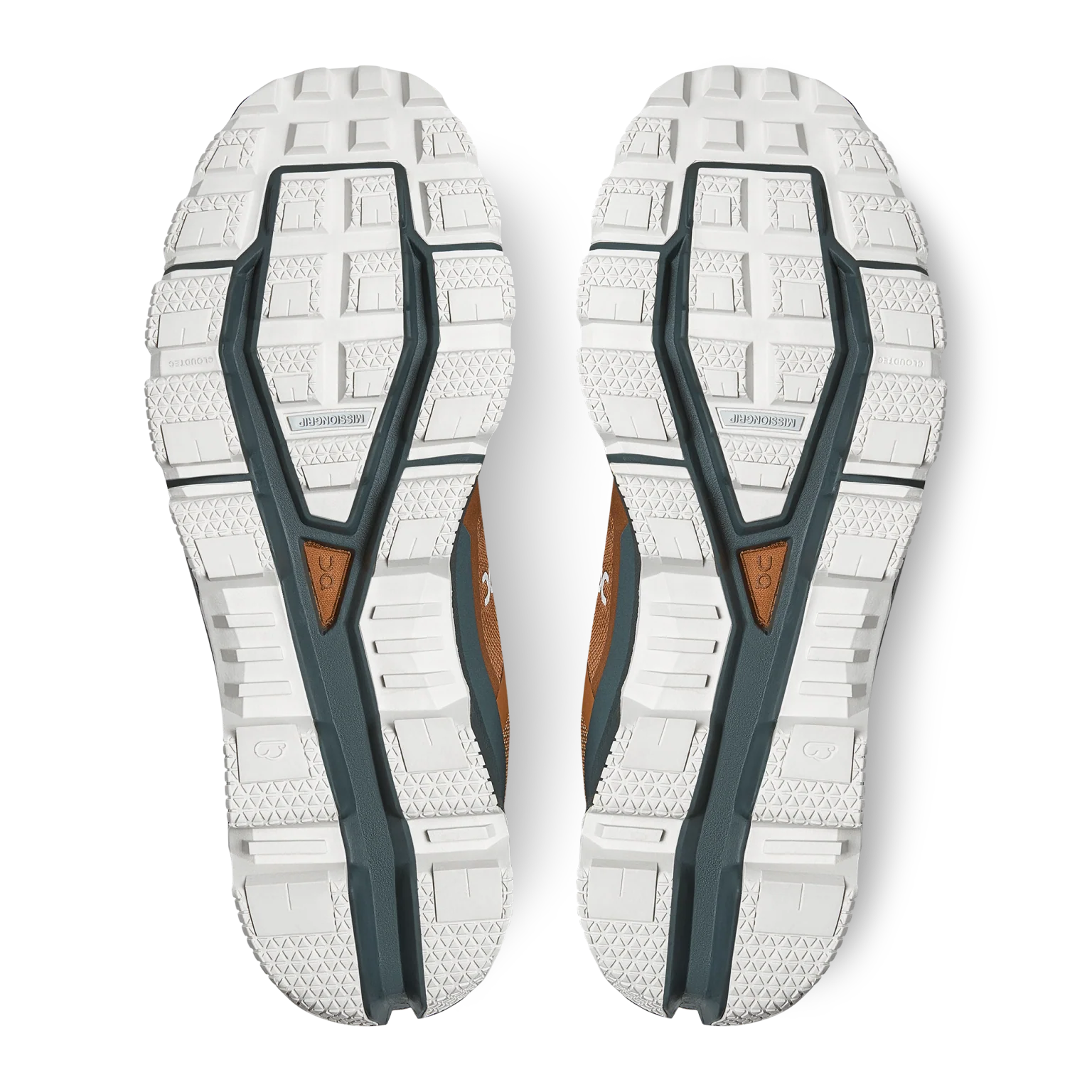 On Cloudventure Waterproof Mens Trail Running - Image 4