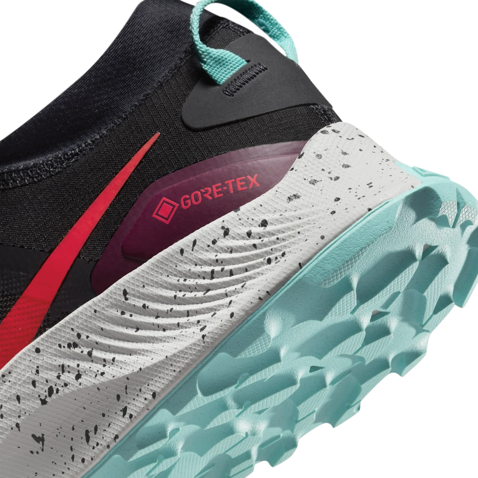 Nike Mens Pegasus Trail 3 Gore-Tex - Image 3