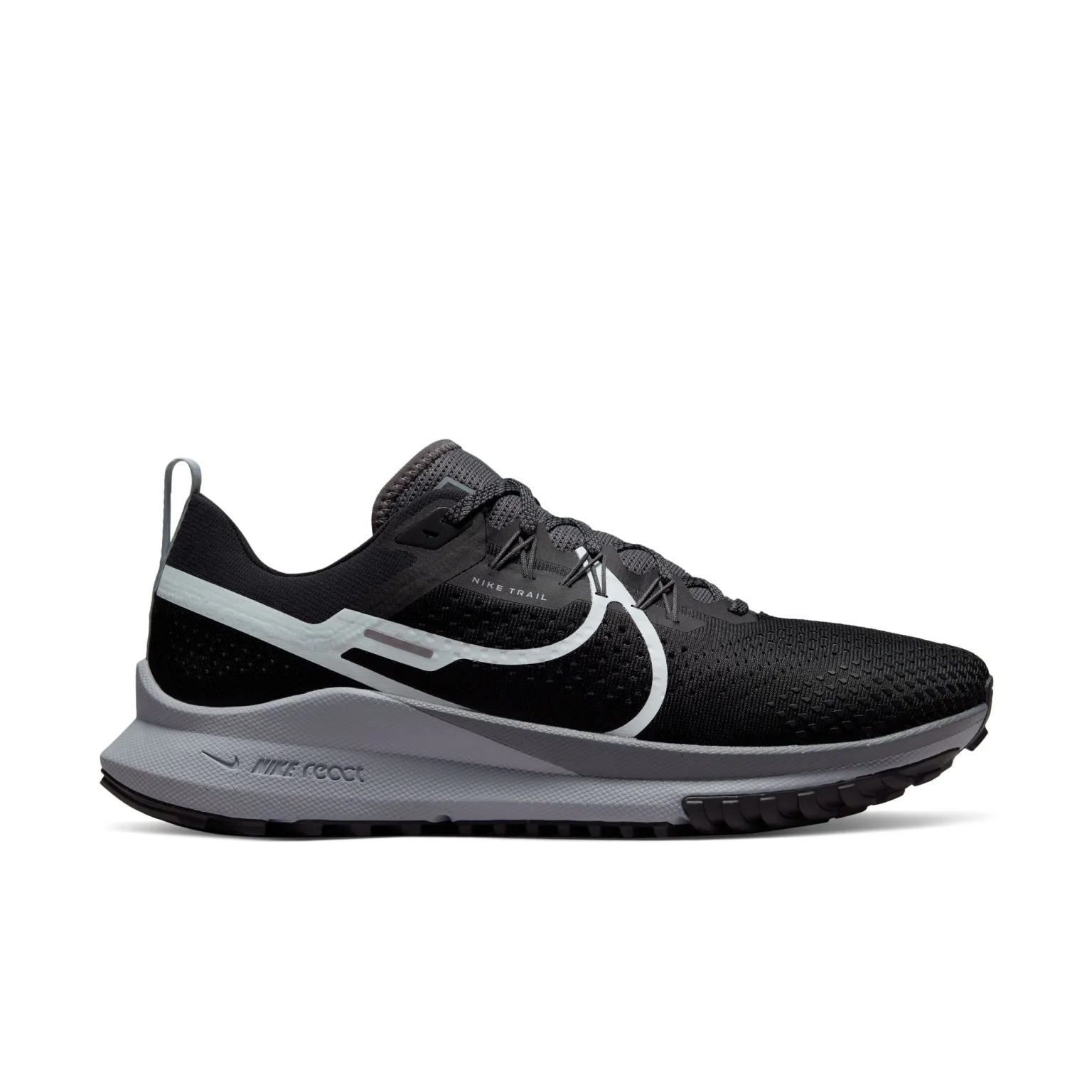Nike Mens Pegasus Trail 4 Running