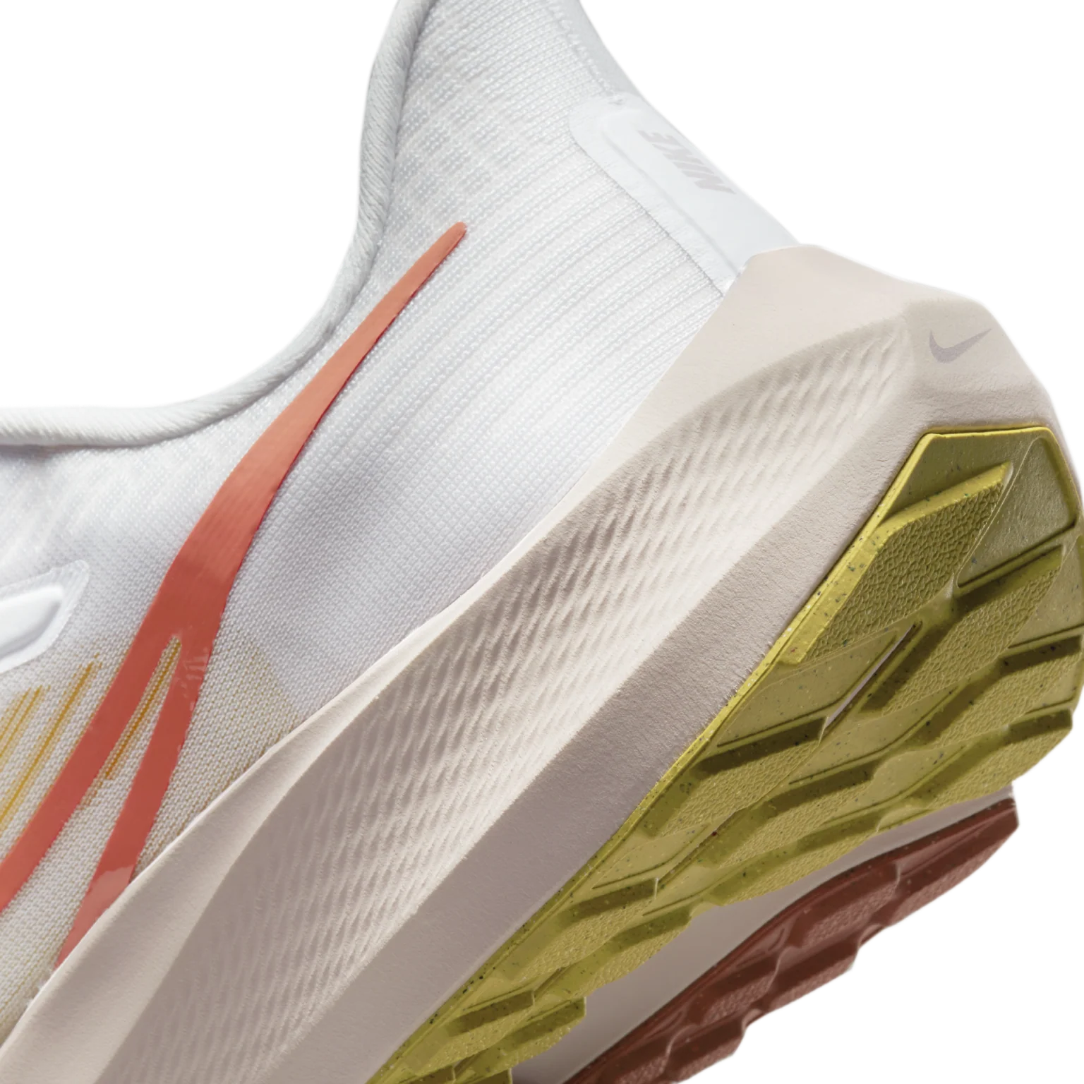 Nike Womens Air Zoom Pegasus 39 Running - Image 4
