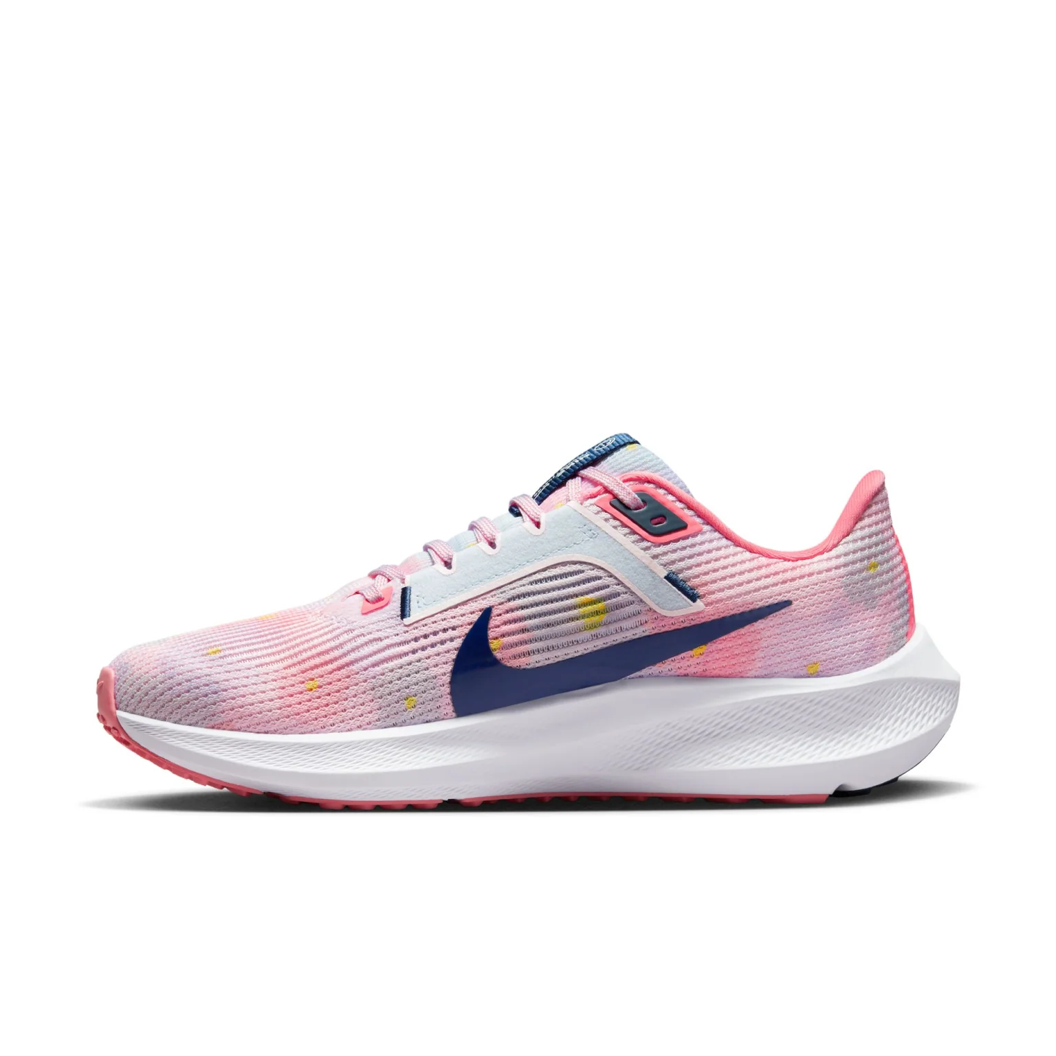 Nike Womens Pegasus 40 Premium - Image 2