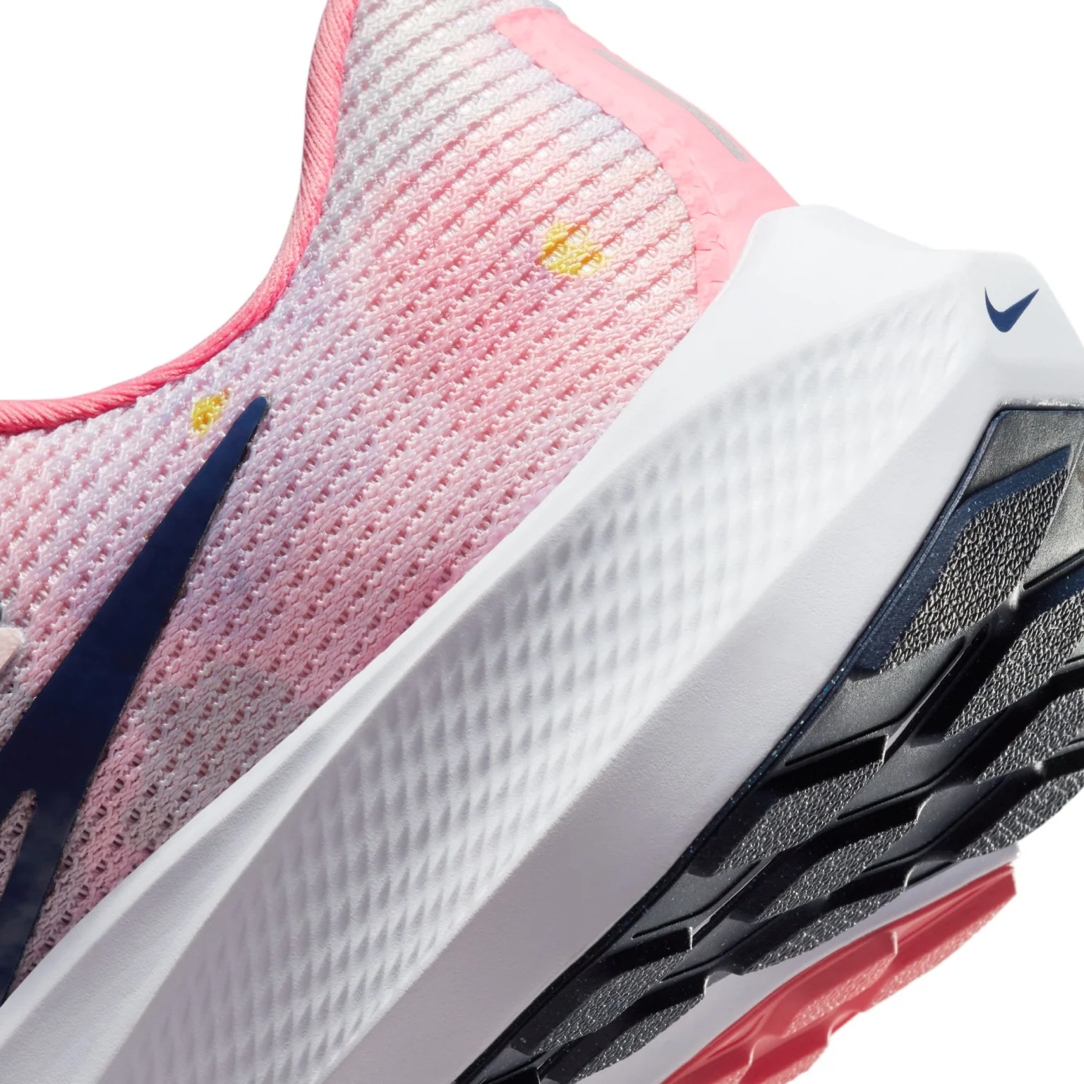 Nike Womens Pegasus 40 Premium - Image 4
