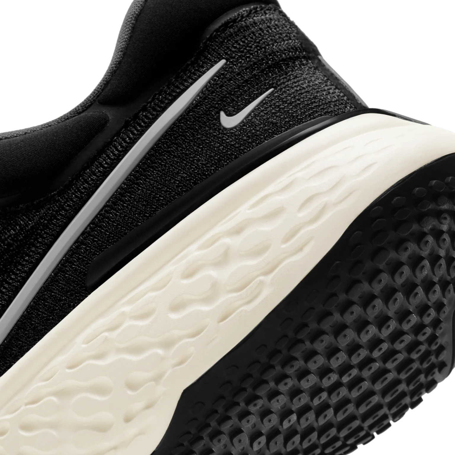 Nike ZoomX Invincible Run Flyknit Mens Running - Image 19