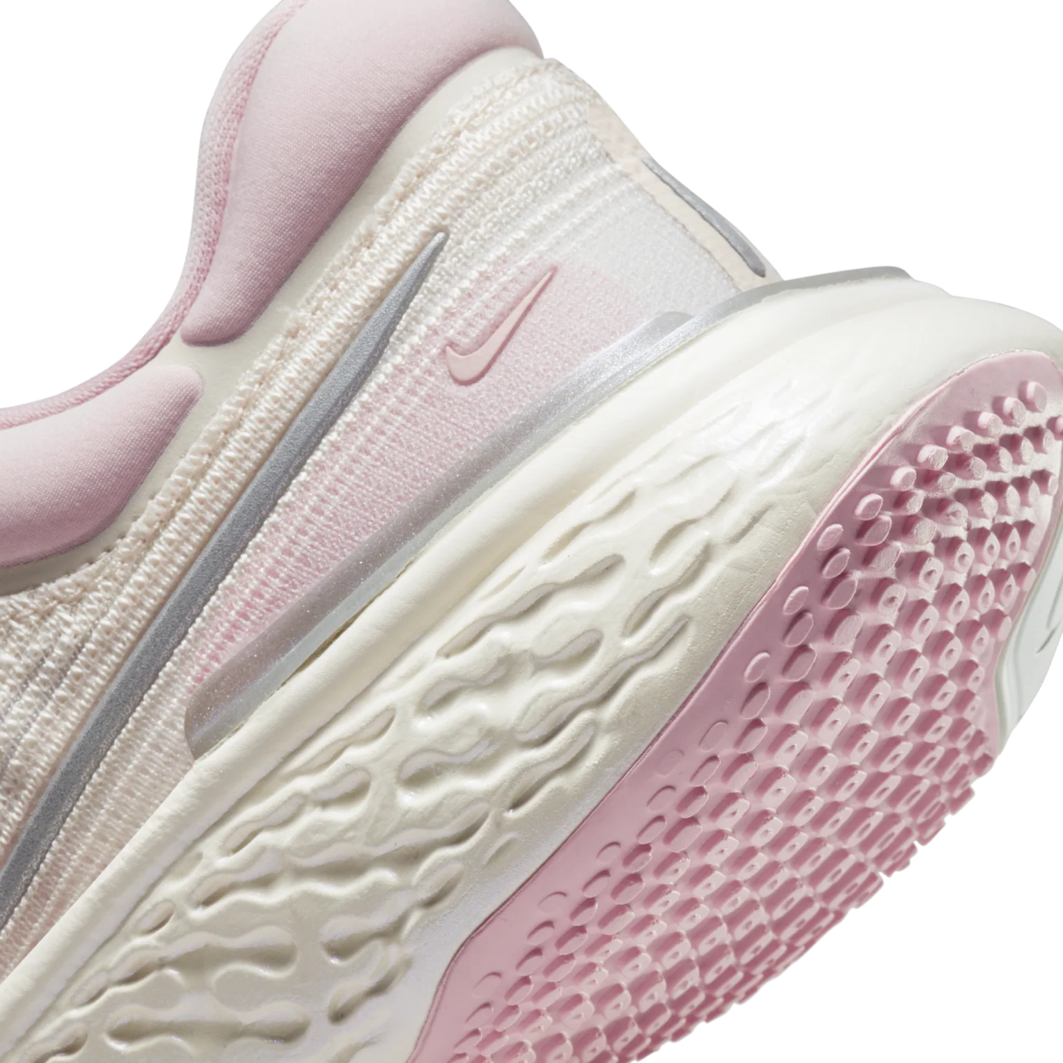 Nike ZoomX Invincible Run Flyknit Womens Running - Image 19