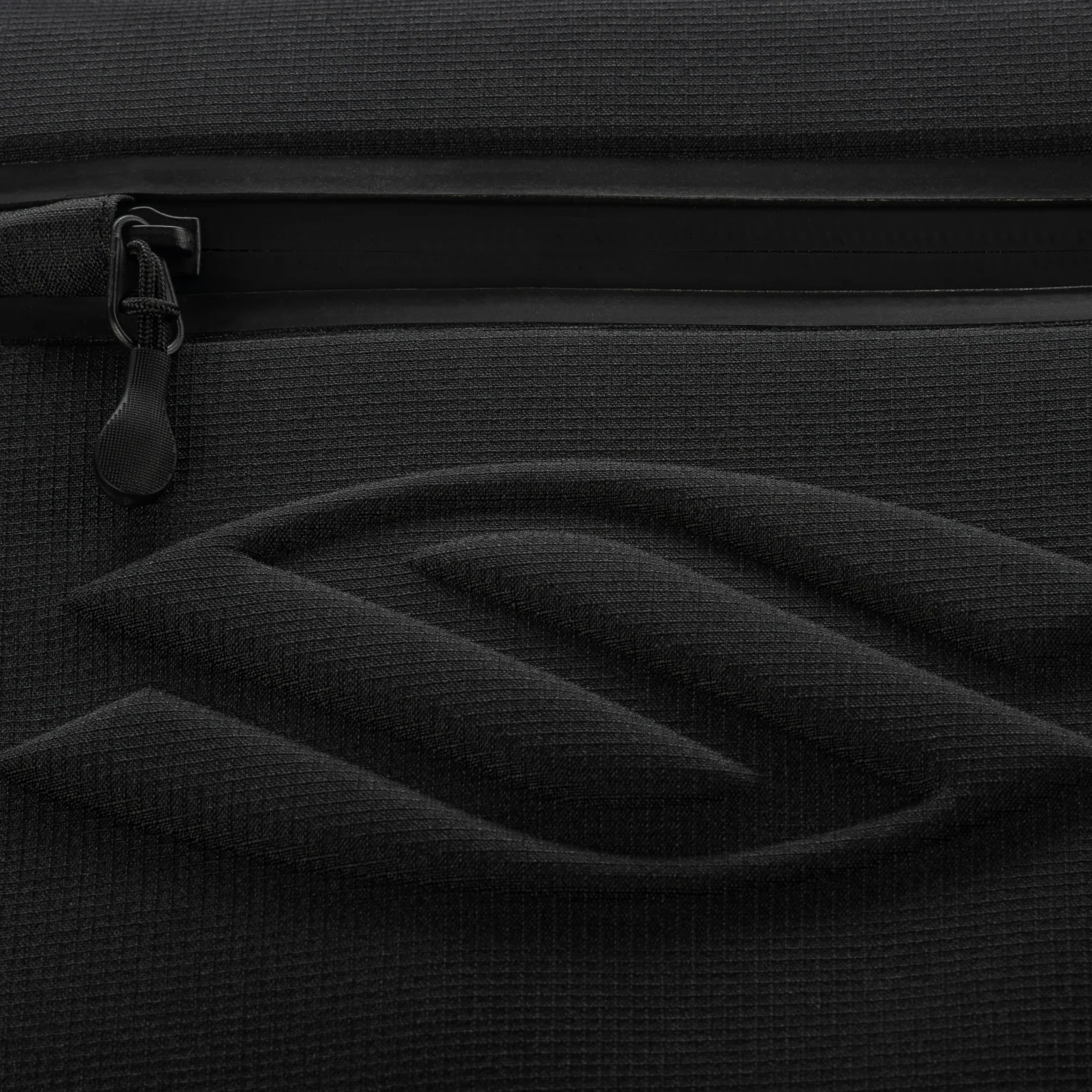 Selkirk Pro Line Tour Bag - Image 8